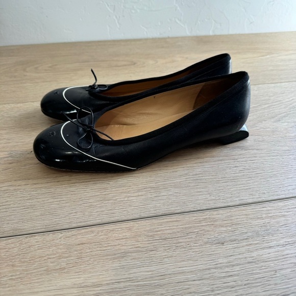 Vintage Chanel Leather Black Flats Shoes Pumps Size 37.5 - Picture 5 of 6